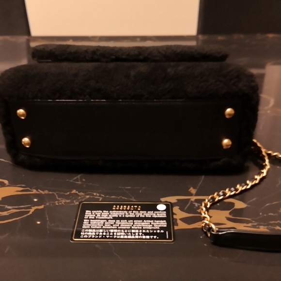 Chanel Coco handle bag - Picture 2 of 12